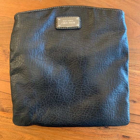Nine West Clutch - Picture 2 of 5